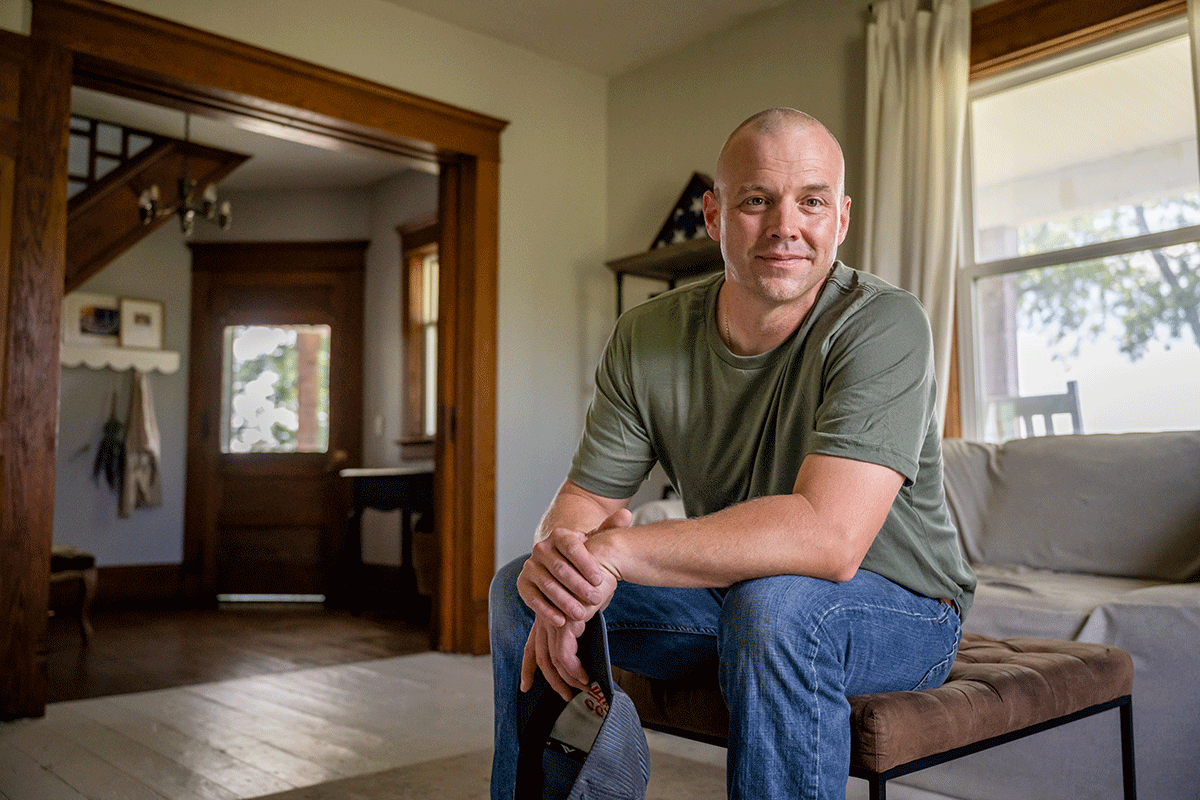 a veterans tricare military insurance covers him for mental health treatment